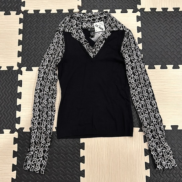 I.N.C.  Pull Over Silk Blend vest Top size small NWT - Picture 2 of 7